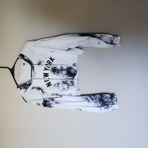 Long sleeve crop top